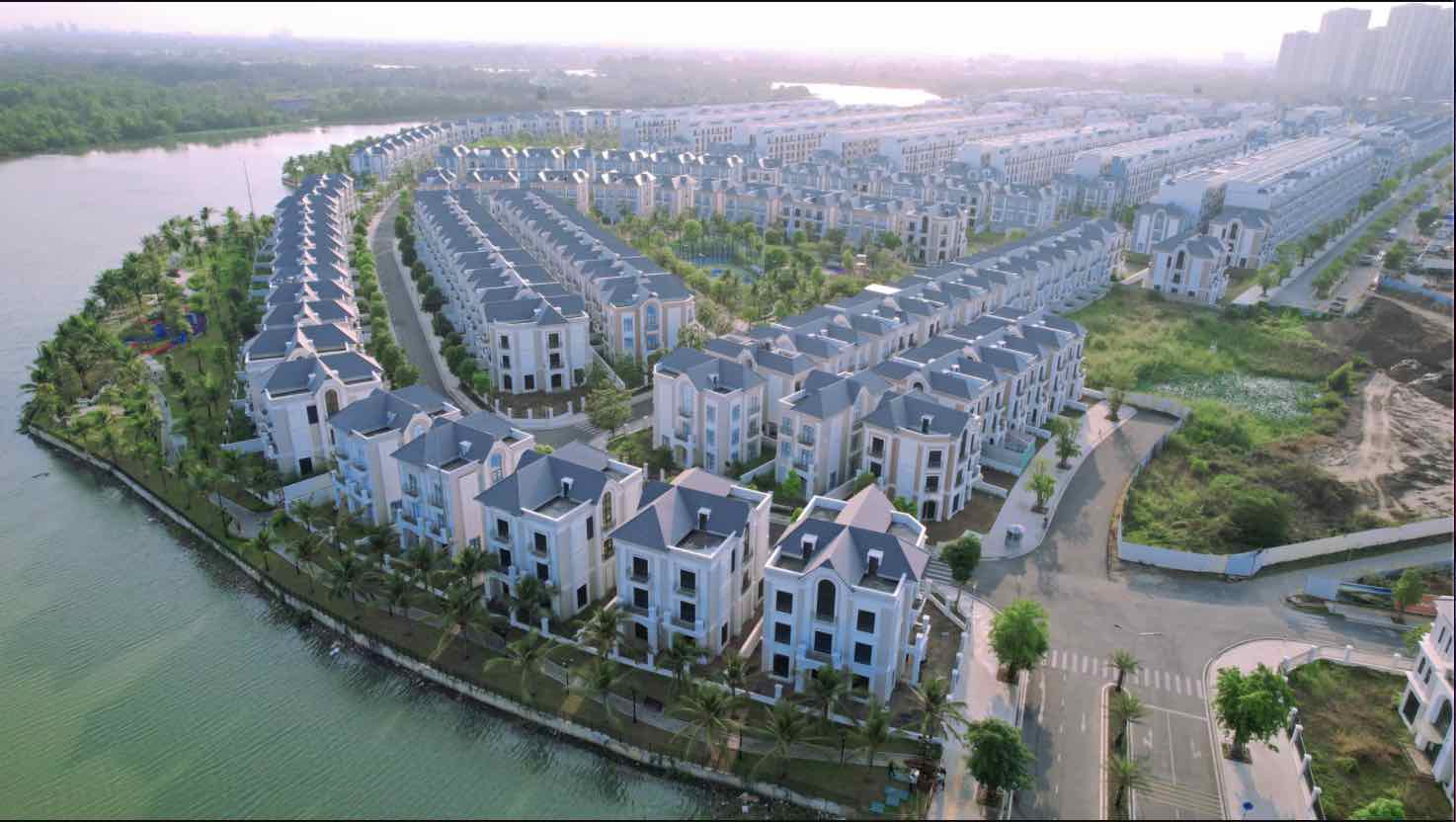 Tiến độ Vinhomes Grand Park